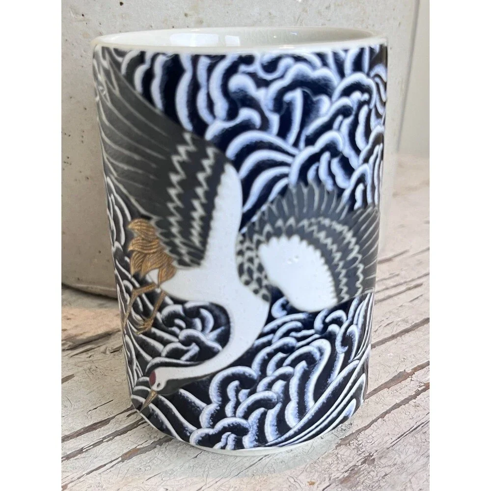 Vintage Lucky Sake Tea Cup Featuring A Gorgeous Gold Silver Flying Swan JAPAN